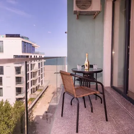 Lägenhet Seraya Summerland *